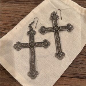 Elegant Silver Cross Wall Decor